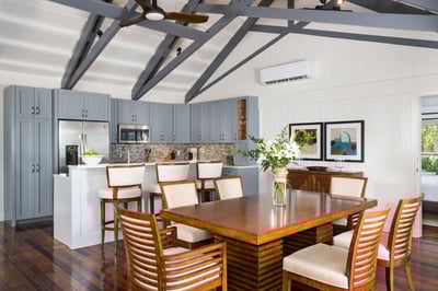 Luxury Villa Photo #9