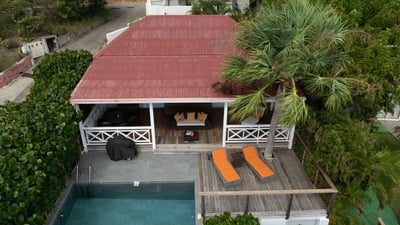 Luxury Villa Photo #4