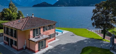 Luxury Villa Photo #4