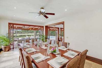 Luxury Villa Photo #19