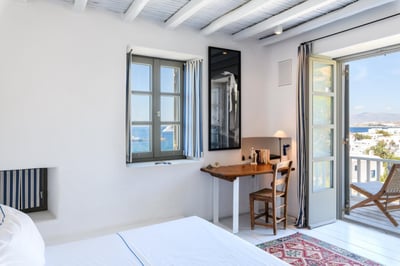 Luxury Villa Photo #47