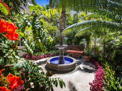 Luxury Villa Photo #8
