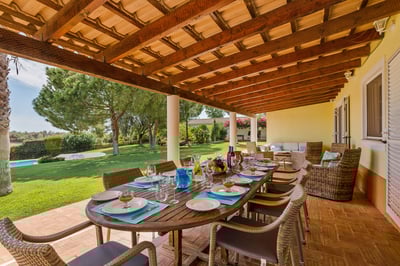 Luxury Villa Photo #5