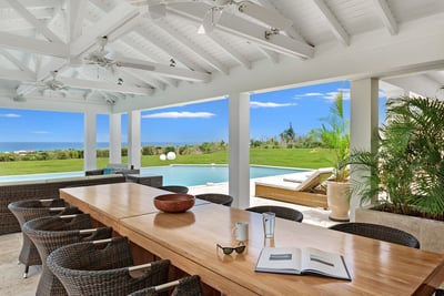 Luxury Villa Photo #12