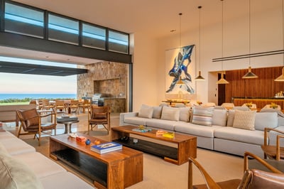 Luxury Villa Photo #21