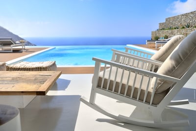 Luxury Villa Photo #4