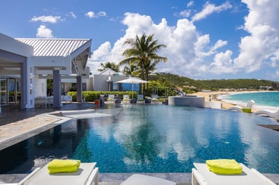 Luxury Villa Photo #4
