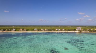 Luxury Villa Photo #55