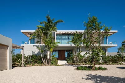 Luxury Villa Photo #9