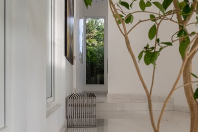 Luxury Villa Photo #35