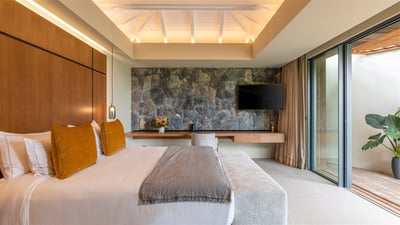 Luxury Villa Photo #27