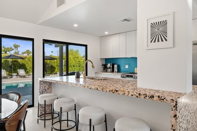 Luxury Villa Photo #31