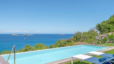 Luxury Villa Photo #5