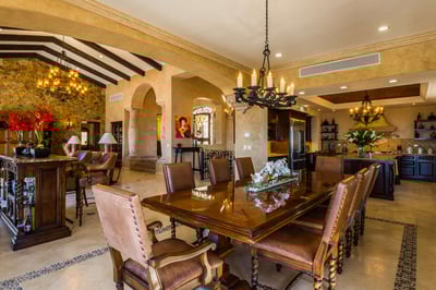 Luxury Villa Photo #27