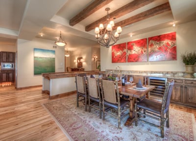Luxury Villa Photo #6