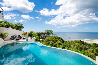 Luxury Villa Photo #2