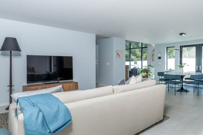 Luxury Villa Photo #17