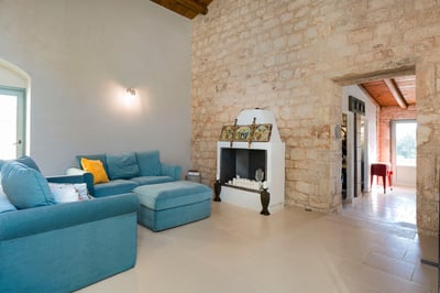 Luxury Villa Photo #30