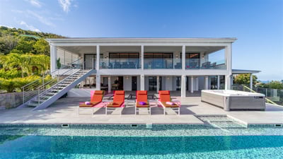Luxury Villa Photo #2