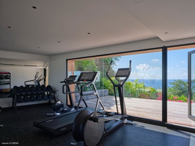 Luxury Villa Photo #55