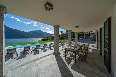 Luxury Villa Photo #8
