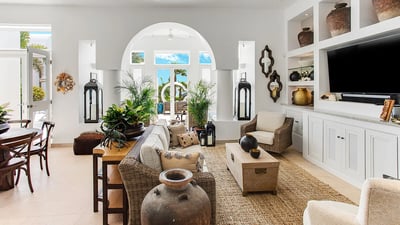 Luxury Villa Photo #46