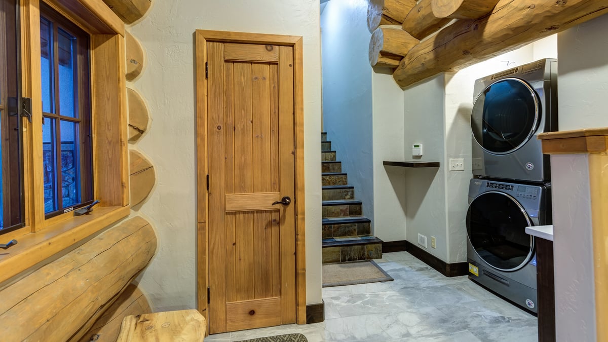 Paradise Meadow Lodge