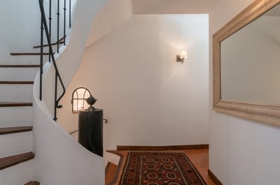 Luxury Villa Photo #18