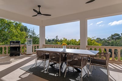 Luxury Villa Photo #8