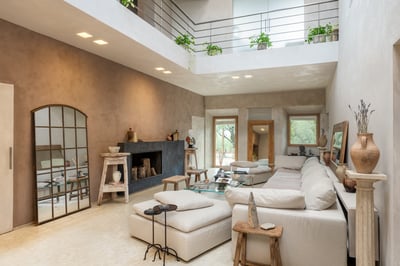 Luxury Villa Photo #11