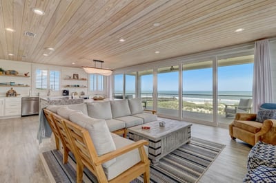 Luxury Villa Photo #16