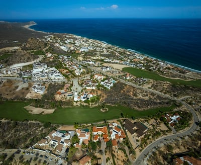 Luxury Villa Photo #35