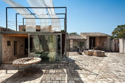 Luxury Villa Photo #9
