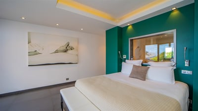 Luxury Villa Photo #62