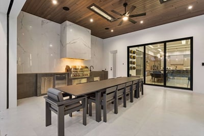 Luxury Villa Photo #16