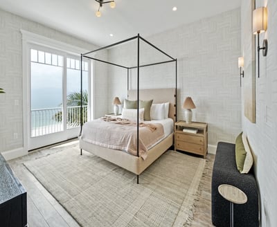Luxury Villa Photo #18