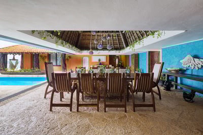 Luxury Villa Photo #10