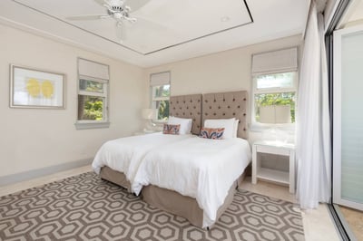 Luxury Villa Photo #31