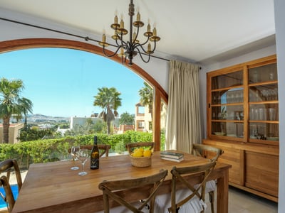 Luxury Villa Photo #8
