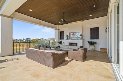 Luxury Villa Photo #15