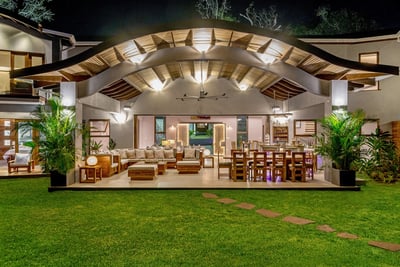 Luxury Villa Photo #17