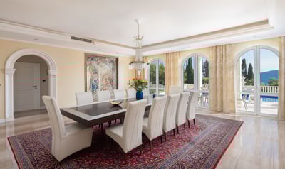 Luxury Villa Photo #45