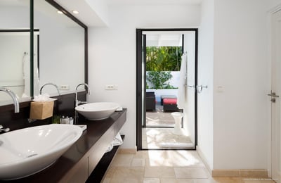 Luxury Villa Photo #45