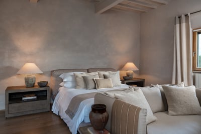 Impruneta Primary Suite