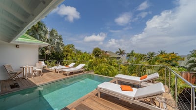 Luxury Villa Photo #2