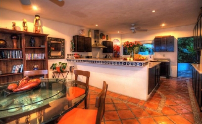 Luxury Villa Photo #11