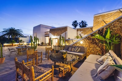 Luxury Villa Photo #7