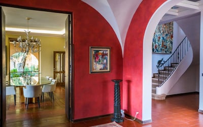 Luxury Villa Photo #15