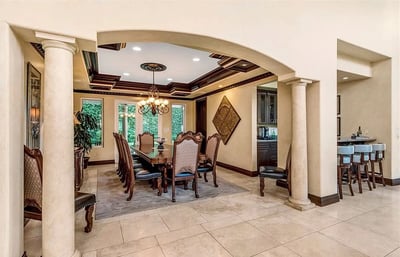 Luxury Villa Photo #17