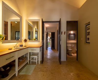 Luxury Villa Photo #76